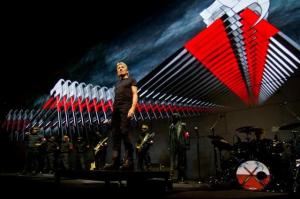 roger-waters-the-wall